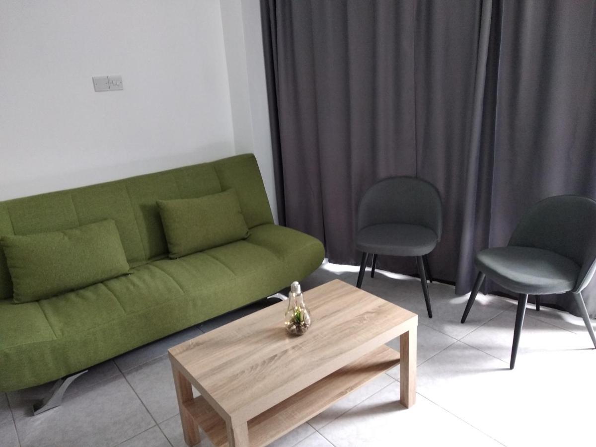 Cozy Place In The Heart Of Harbor Apartment Paphos Luaran gambar