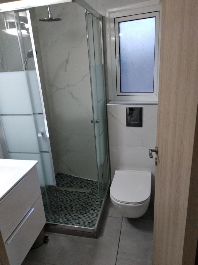 Cozy Place In The Heart Of Harbor Apartment Paphos Luaran gambar