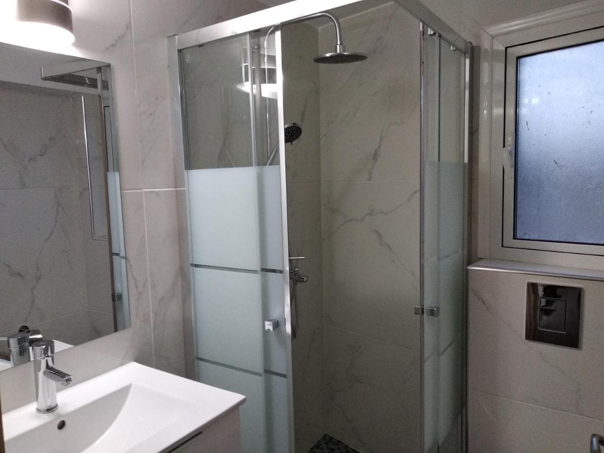 Cozy Place In The Heart Of Harbor Apartment Paphos Luaran gambar